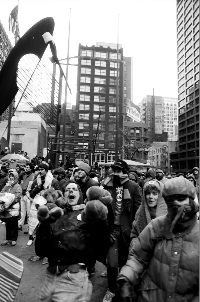 The Chicago Bears ride in a parade in the Loop after returning victorious from the Super Bowl - Chicago Sun-Times