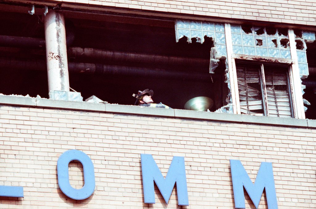 Fire at Blommer Chocolates - Robert A. Davis for Chicago Sun-Times