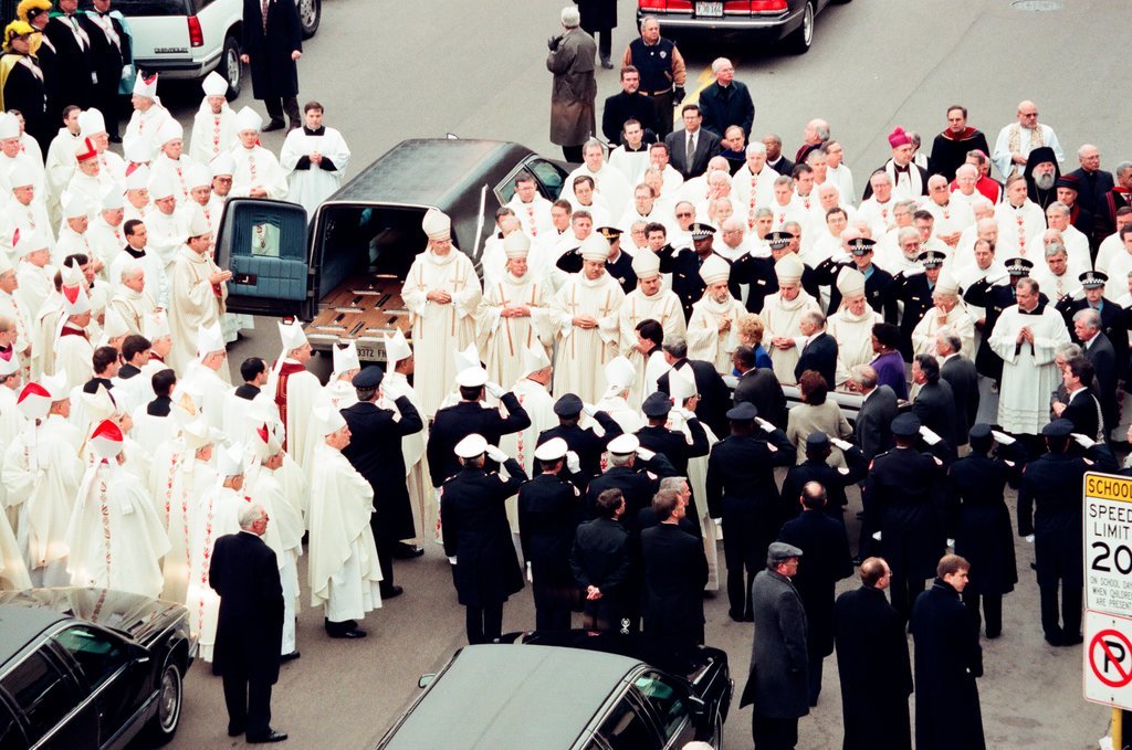 Funeral mass and procession for Cardinal Joseph Louis Bernardin - Al Podgorski for Chicago Sun-Times