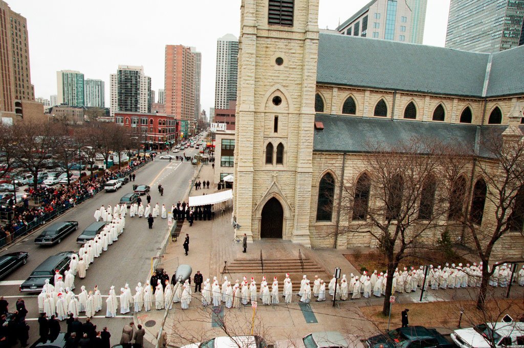 Funeral mass and procession for Cardinal Joseph Louis Bernardin - Al Podgorski for Chicago Sun-Times