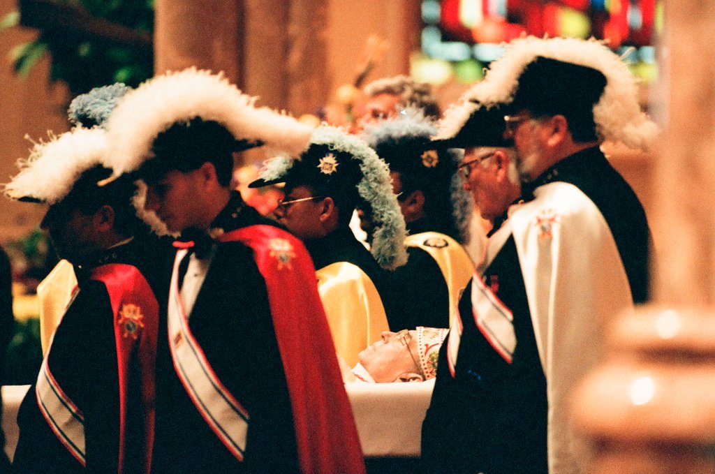Funeral mass and procession for Cardinal Joseph Louis Bernardin - Al Podgorski for Chicago Sun-Times