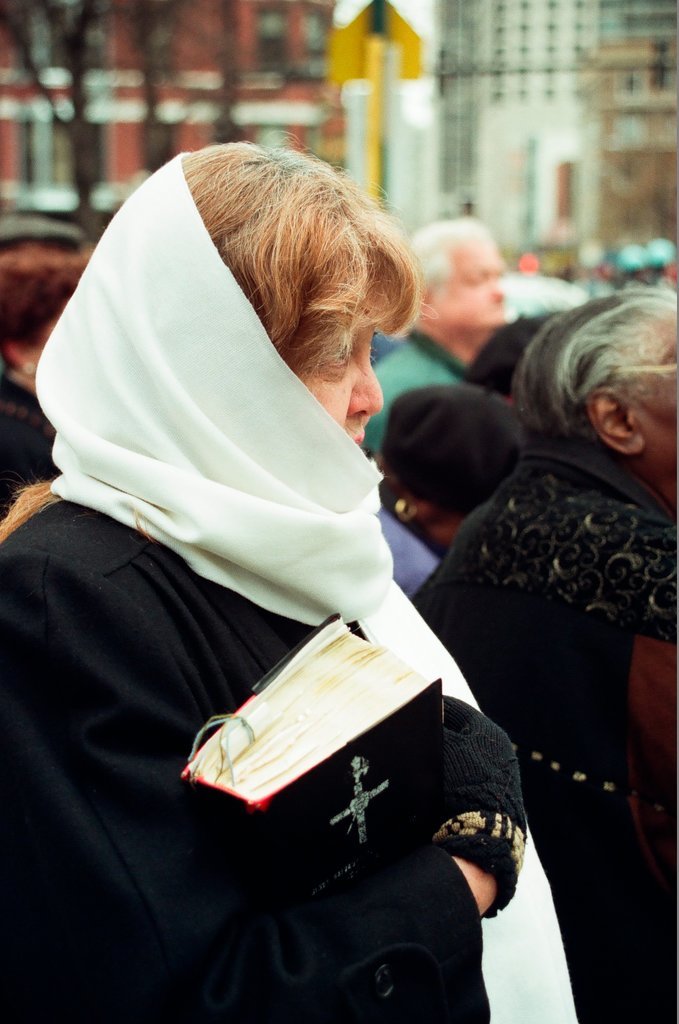 Funeral mass and procession for Cardinal Joseph Louis Bernardin - Al Podgorski for Chicago Sun-Times