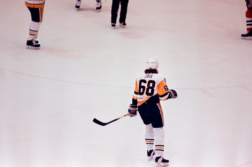 Chicago Blackhawks vs. Pittsburgh Penguins for Game 2 of the Stanley Cup - Chicago Sun-Times