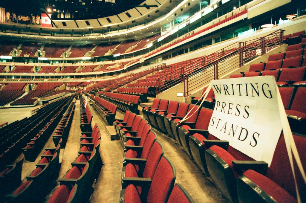 Preparations at the United Center for the 1996 Democratic National Convention - Al Podgorski for Chicago Sun-Times