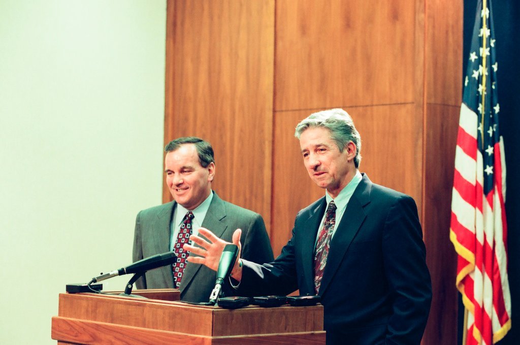 Mayor Richard M. Daley meets with Tom Hayden regarding tragedies of 1968 - Bob (Robert) Black for Chicago Sun-Times