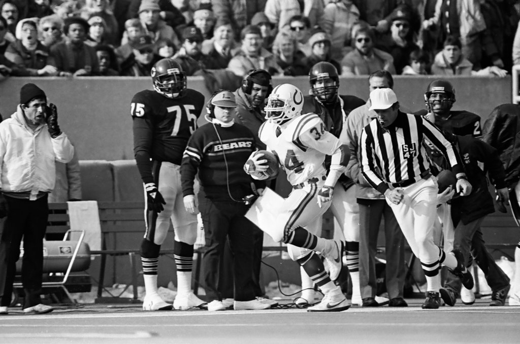 Chicago Bears vs. Baltimore Colts - Chicago Sun-Times
