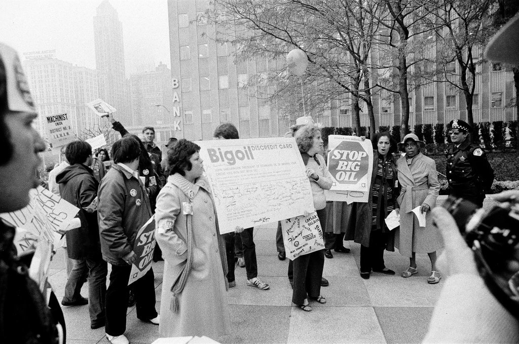 Kim Lindstrom leads a protest against Big Oil - Chicago Sun-Times