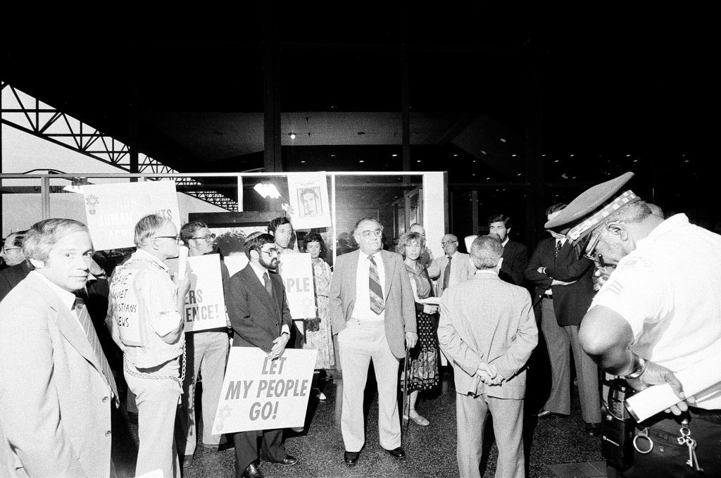 A group of Jewish demonstrators rally at McCormick Place - Chicago Sun-Times