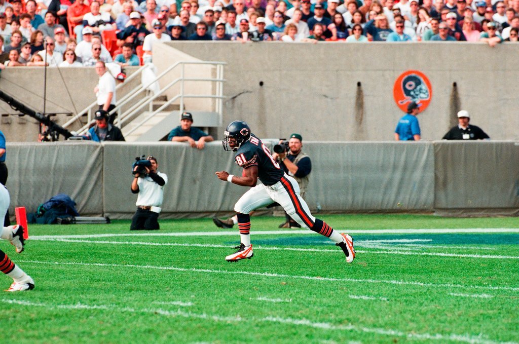 Football game between the Chicago Bears and Green Bay Packers - Chicago Sun-Times