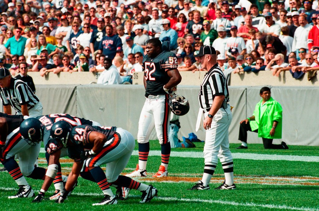 Football game between the Chicago Bears and Green Bay Packers - Chicago Sun-Times