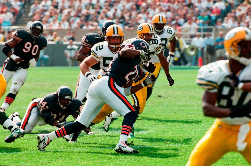 Football game between the Chicago Bears and Green Bay Packers - Chicago Sun-Times