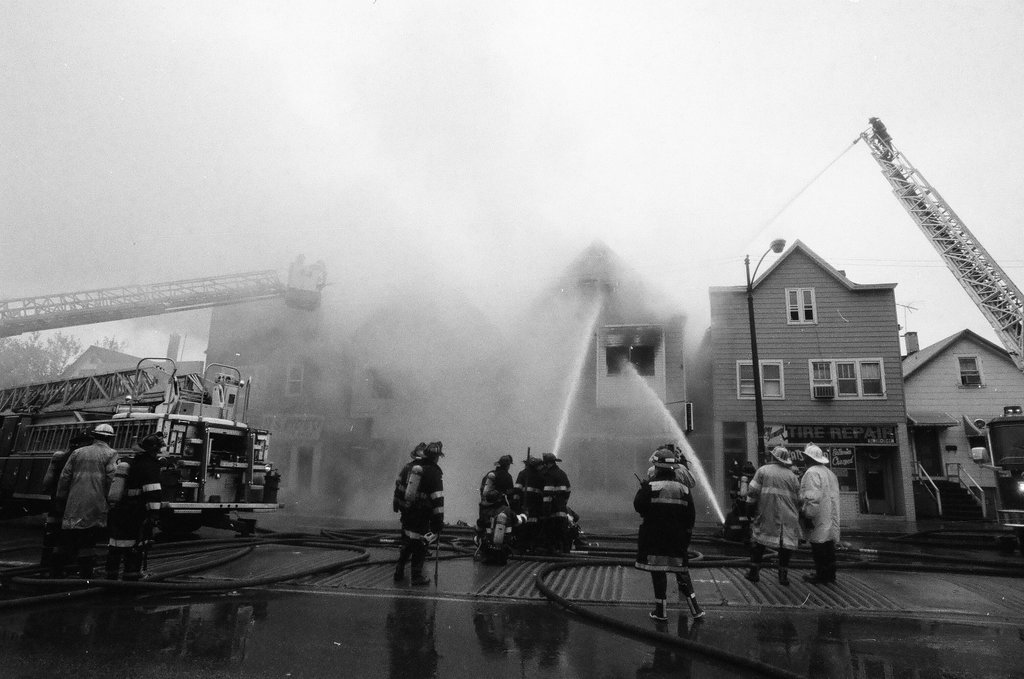Fire on West North Avenue - Gene Pesek for Chicago Sun-Times