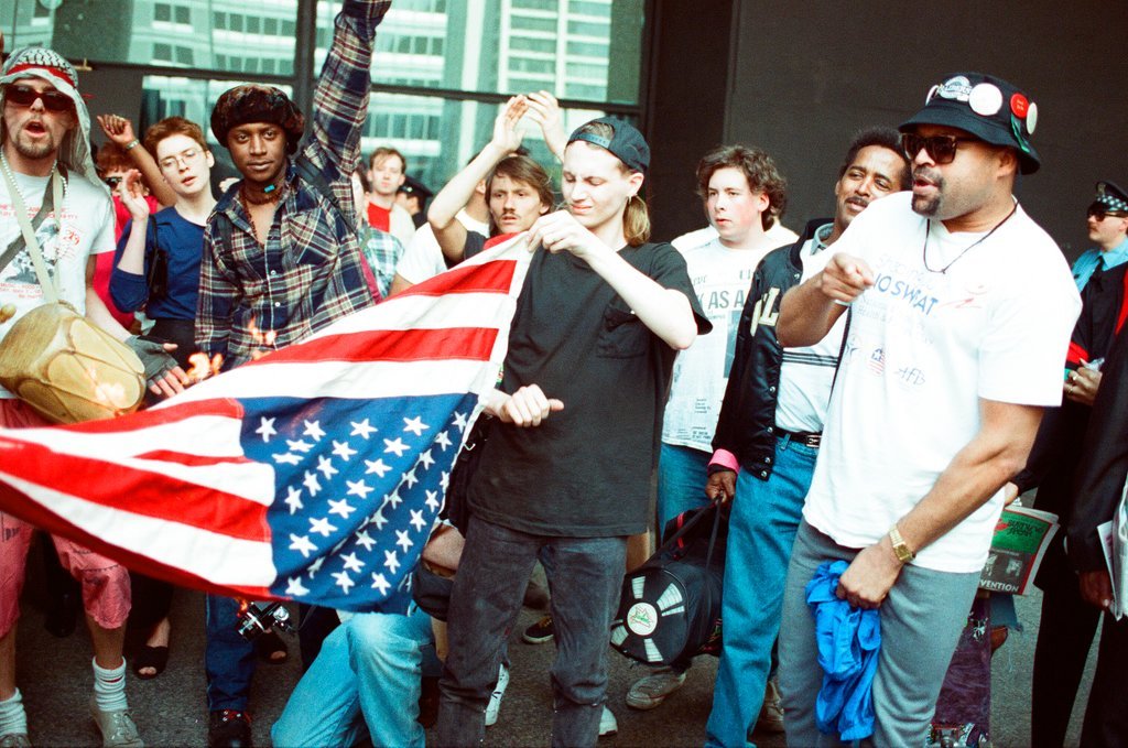 Demonstrations after Rodney King verdict - Chicago Sun-Times