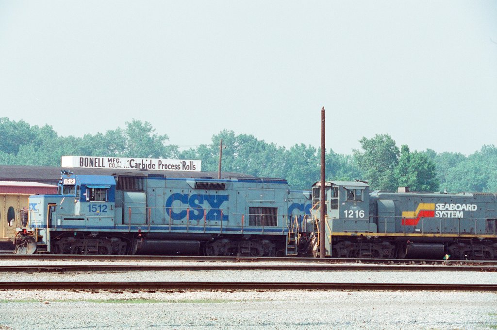 Railroad strike - Chicago Sun-Times