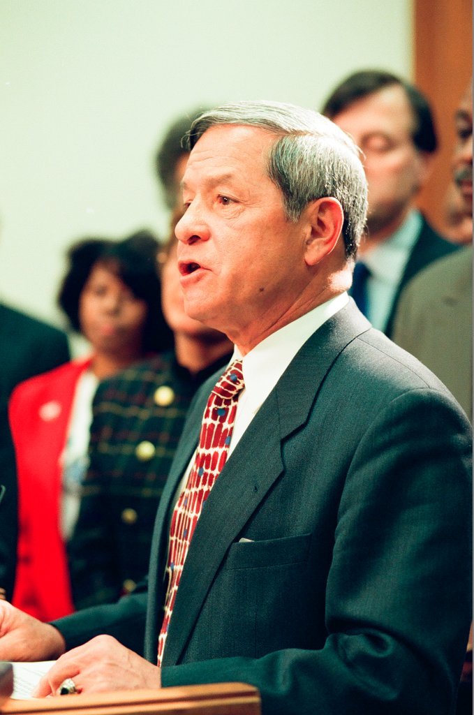 Mayor Daley announces new police HQ - Chicago Sun-Times