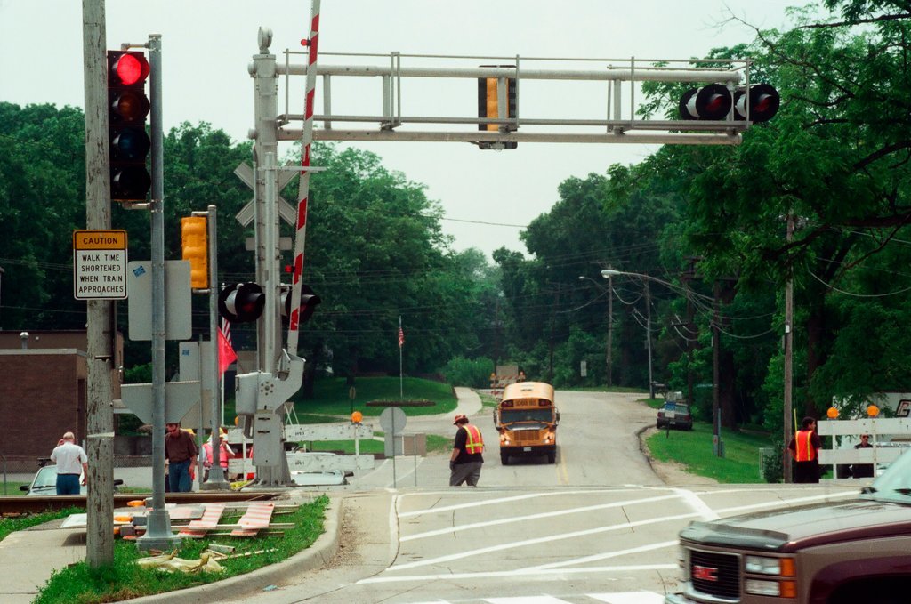 New traffic lights at train tracks - Ellen Domke for Chicago Sun-Times