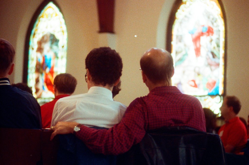 Protestant churches welcome LGBTQ+ members - Ellen Domke for Chicago Sun-Times