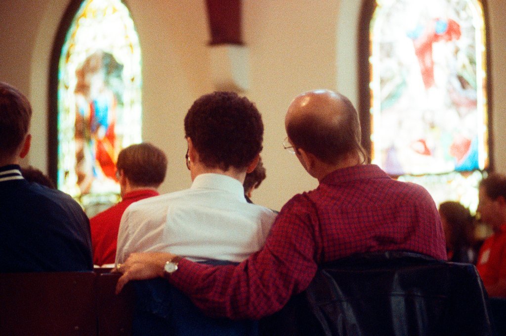 Protestant churches welcome LGBTQ+ members - Ellen Domke for Chicago Sun-Times