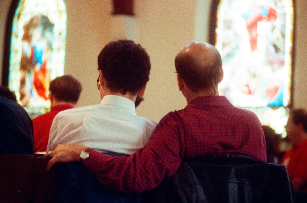 Protestant churches welcome LGBTQ+ members - Ellen Domke for Chicago Sun-Times