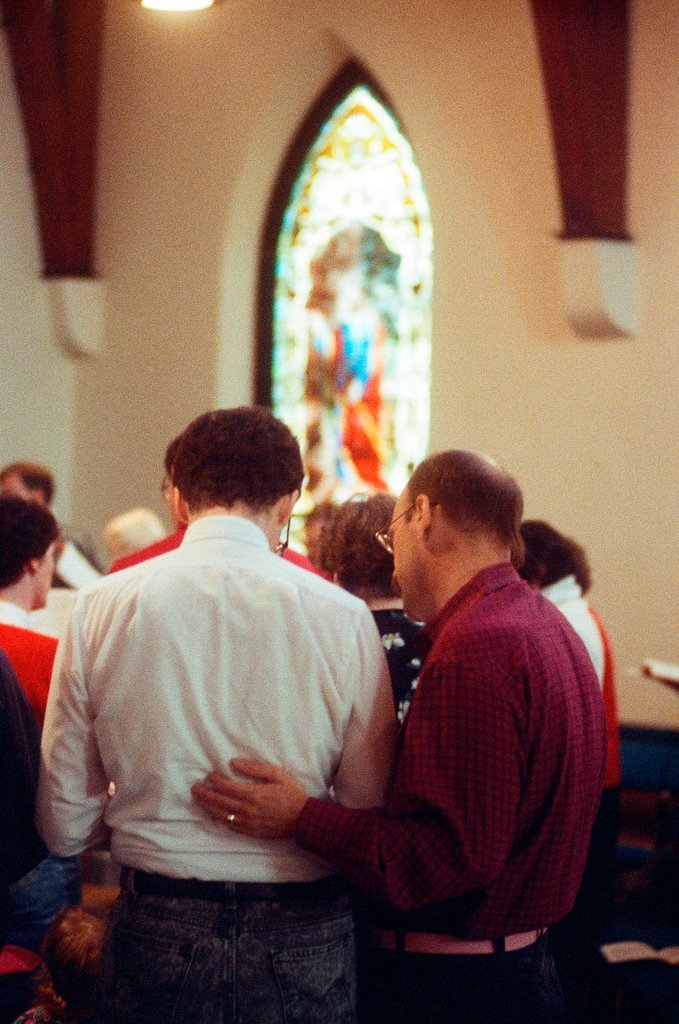 Protestant churches welcome LGBTQ+ members - Ellen Domke for Chicago Sun-Times