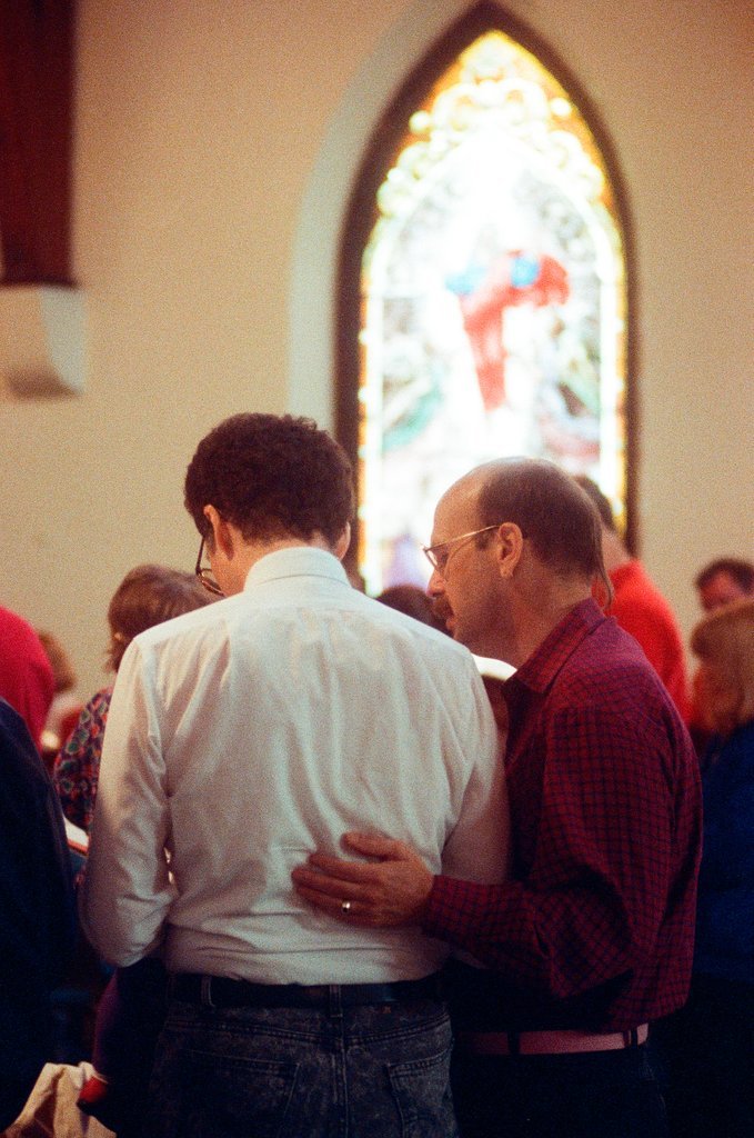 Protestant churches welcome LGBTQ+ members - Ellen Domke for Chicago Sun-Times