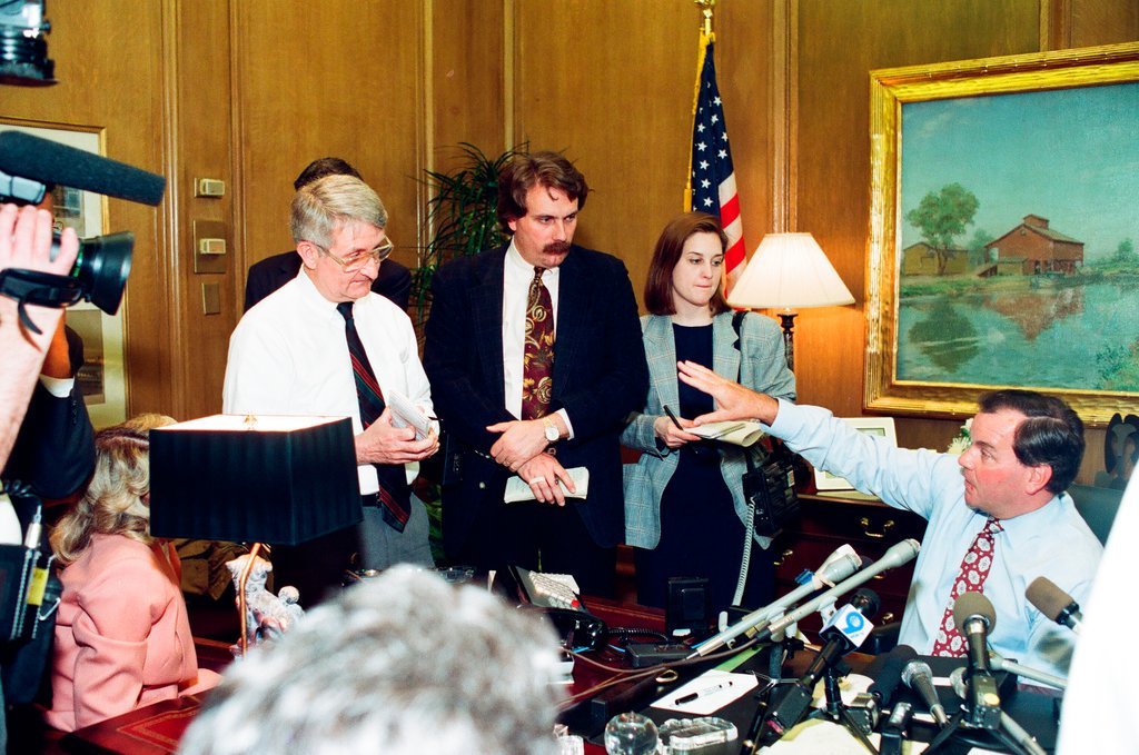 Mayor Daley informal press conference regarding Board of Education deficit - James (Jim) Klepitsch for Chicago Sun-Times
