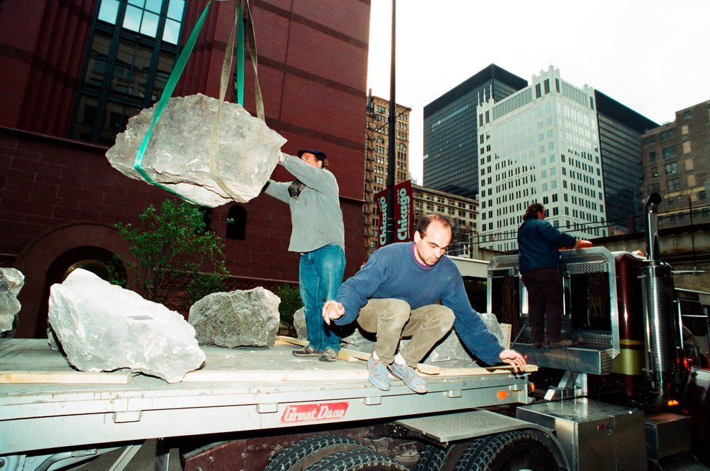 Installation in Pritzker Park honors Chicago women - Bob Ringham for Chicago Sun-Times