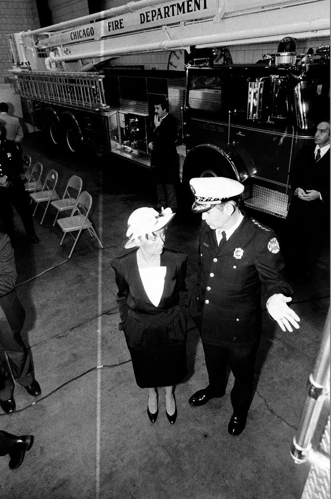Jane Byrne swears in new firefighters - Chicago Sun-Times