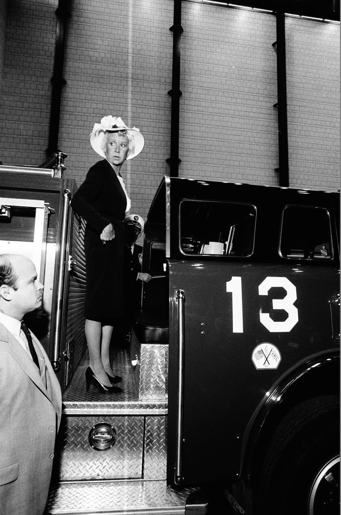 Jane Byrne swears in new firefighters - Chicago Sun-Times