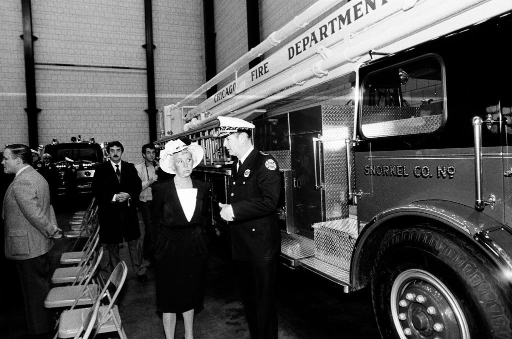 Jane Byrne swears in new firefighters - Chicago Sun-Times