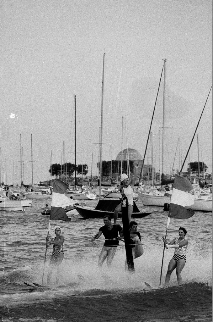 Venetian Night festivities - Chicago Sun-Times