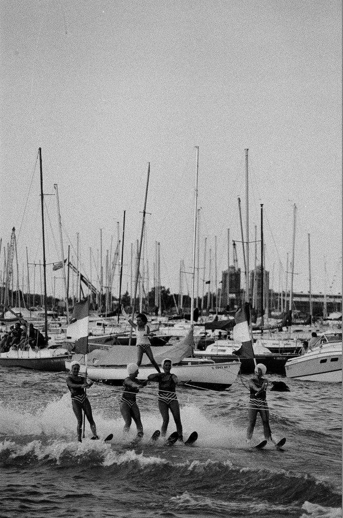 Venetian Night festivities - Chicago Sun-Times