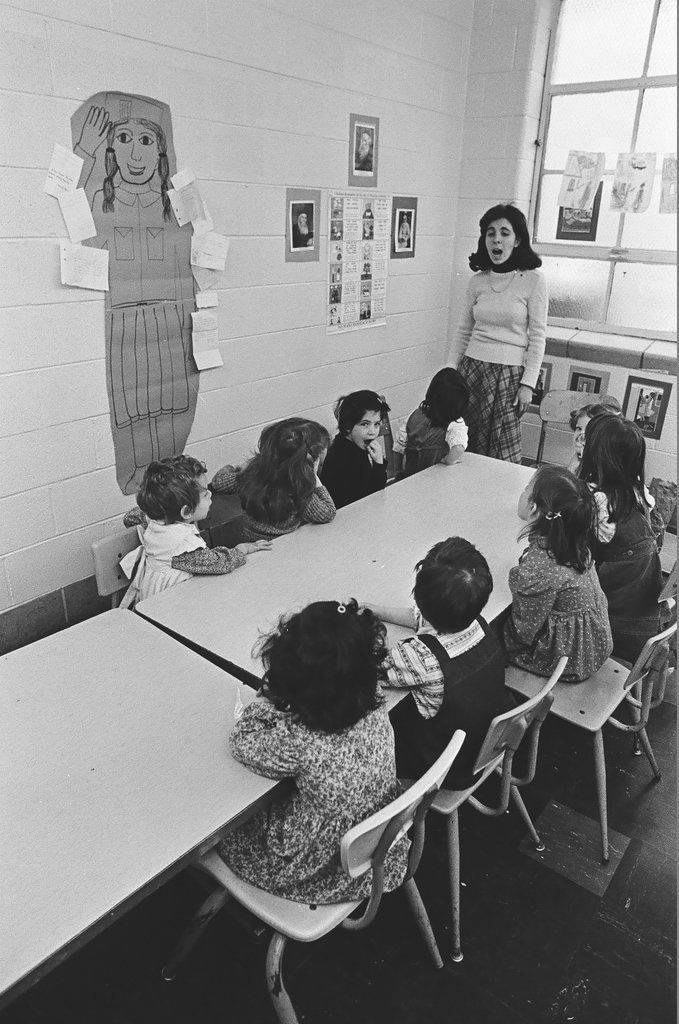 Children of the Hasidic Jewish faith at school - Chicago Sun-Times