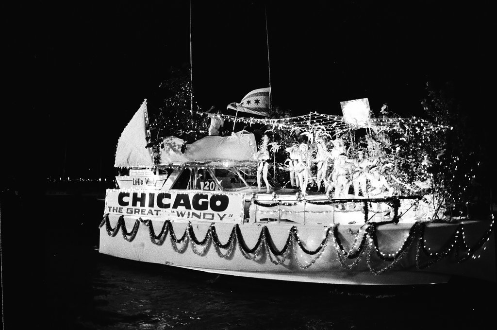 Venetian Night festivities - Chicago Sun-Times