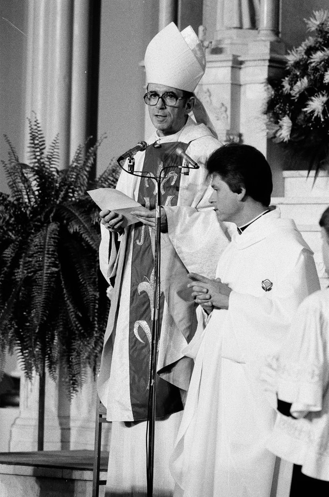 Archbishop Bernardin at Polish church - Chicago Sun-Times