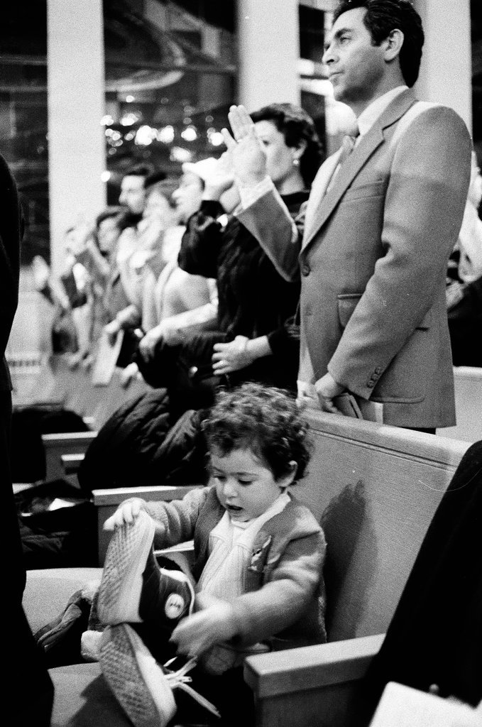Soviet Jews become US citizens - Chicago Sun-Times