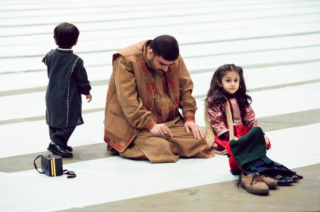 Ramadan service at McCormick Place - Chicago Sun-Times