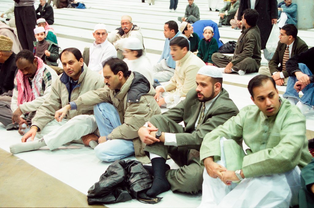 Ramadan service at McCormick Place - Chicago Sun-Times