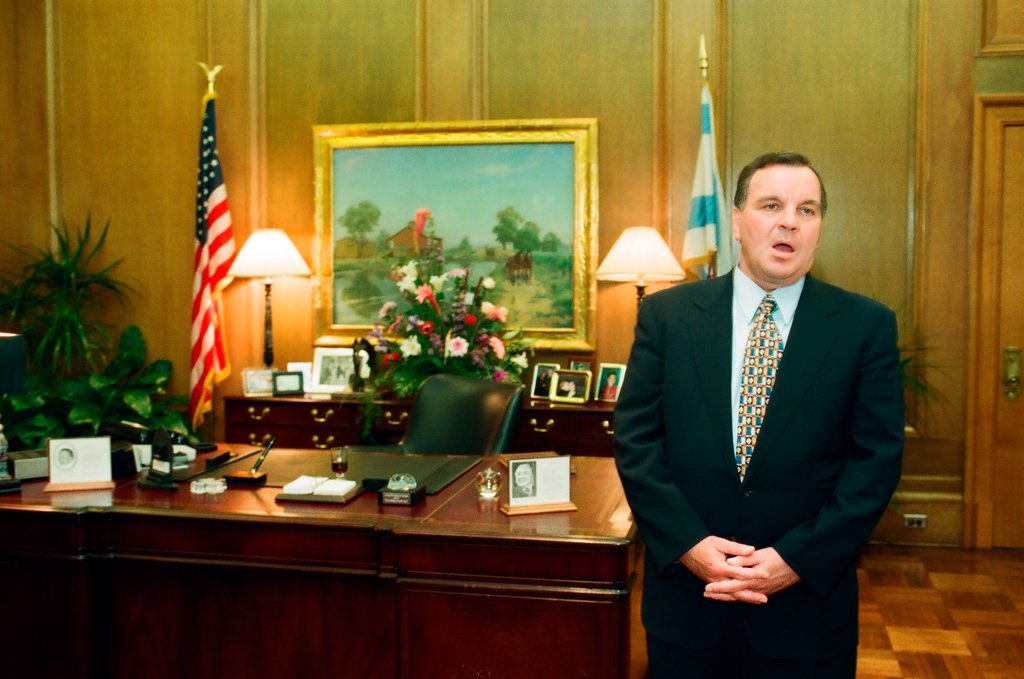 Mayor Daley meets with public - Chicago Sun-Times