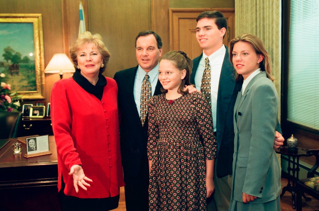Mayor Daley meets with public - Chicago Sun-Times