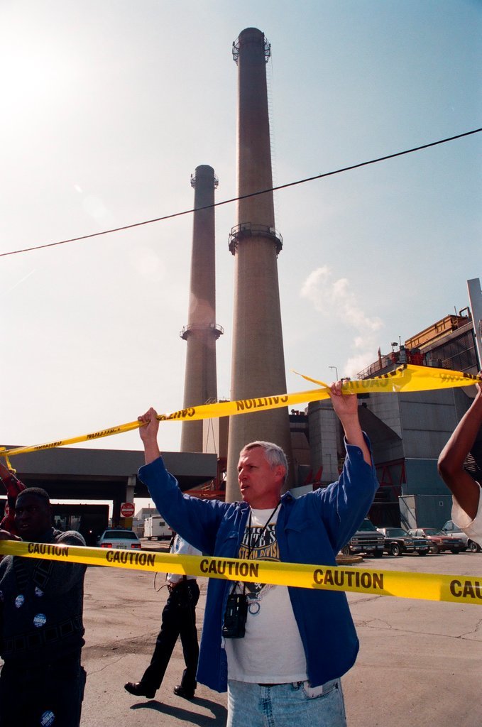 Austin neighborhood protests Northwest Incinerator - Rich Hein for Chicago Sun-Times