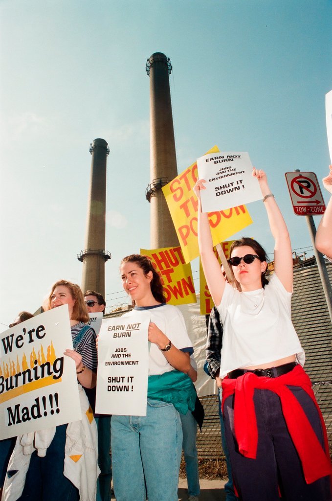 Austin neighborhood protests Northwest Incinerator - Rich Hein for Chicago Sun-Times