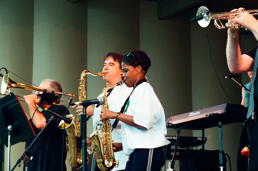 Local student performs with Chicago at Taste of Chicago - Bob (Robert) Black for Chicago Sun-Times
