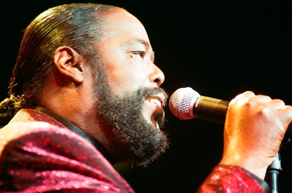 Barry White and Earth, Wind & Fire at United Center - Brian Jackson for Chicago Sun-Times