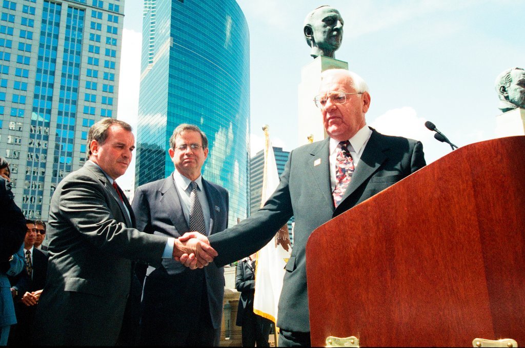 Governor Ryan signs Illinois FIRST law - Chicago Sun-Times