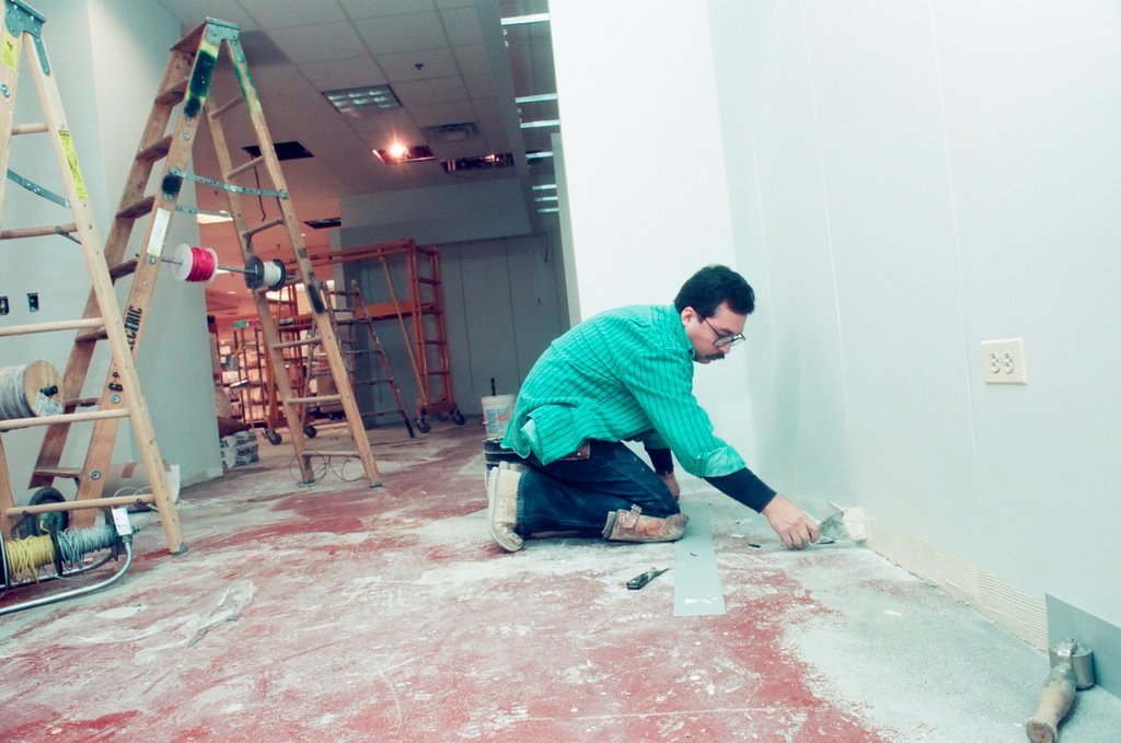 Renovation of Water Tower Place Field's - Ellen Domke for Chicago Sun-Times