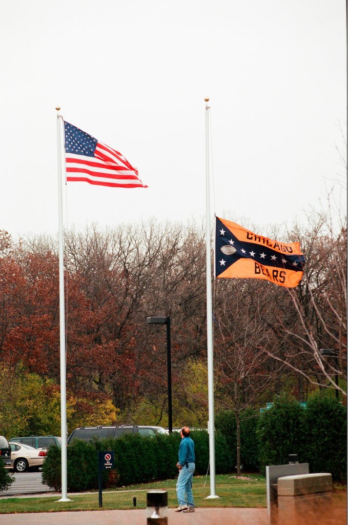 Bears announce Payton's death - Rich Hein for Chicago Sun-Times