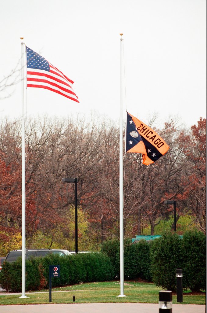 Bears announce Payton's death - Rich Hein for Chicago Sun-Times