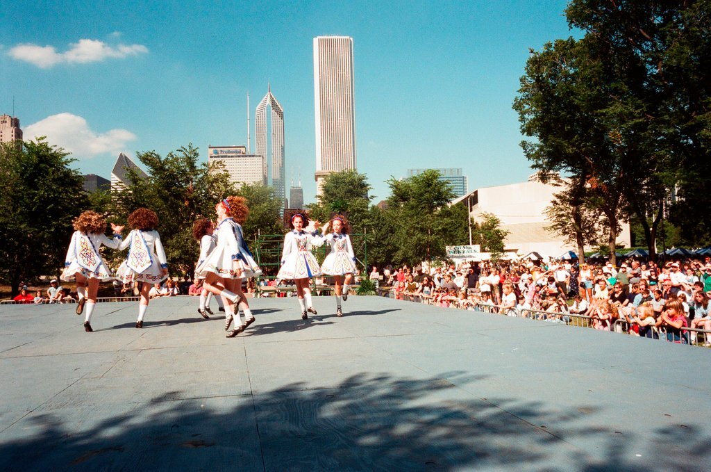 Irish dancers at Celtic Fest - Bob (Robert) Black for Chicago Sun-Times