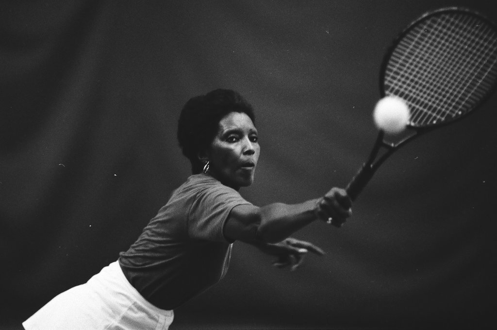 South Side women's tennis team - Chicago Sun-Times